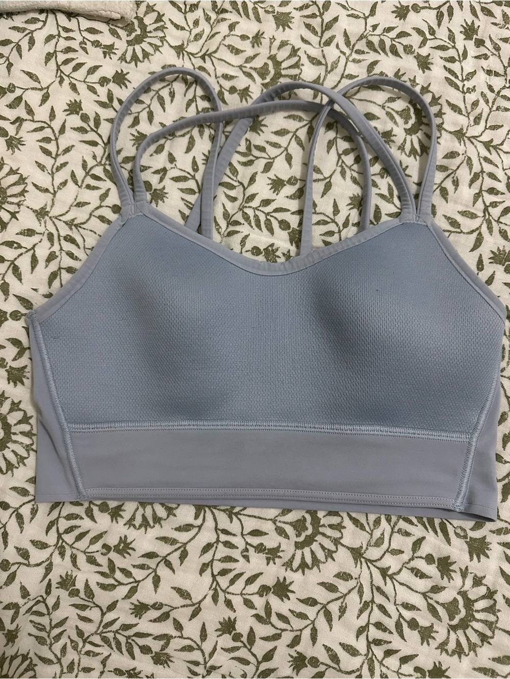 lululemon athletica Light Gray Strappy Sports Bra - Picture 3 of 8